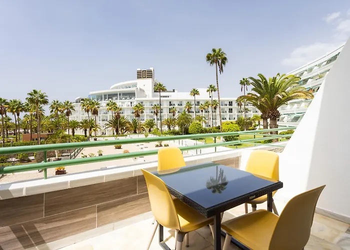 아파트 Altamira Perfect By Sunkeyrents 아데제